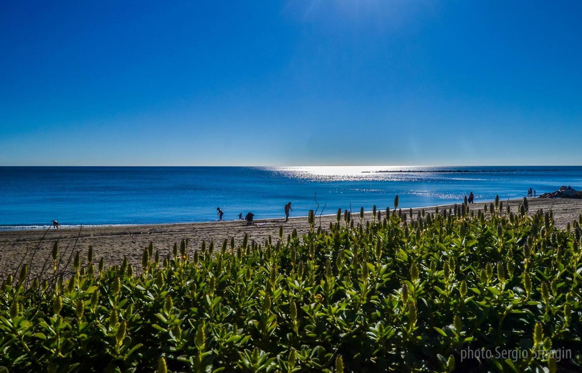 714 Iris Apartamento - Vista Al Mar - Cerca De Tren, Restaurantes, Tiendas - Playa A 10 Min Caminando Benalmádena Exteriér fotografie
